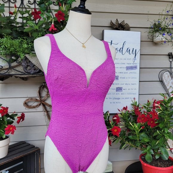 LA BLANCA ♡ Absolutely Gorgeous Vintage Purple 1pc Padded Bralette Swimsuit 10 - Picture 3 of 15